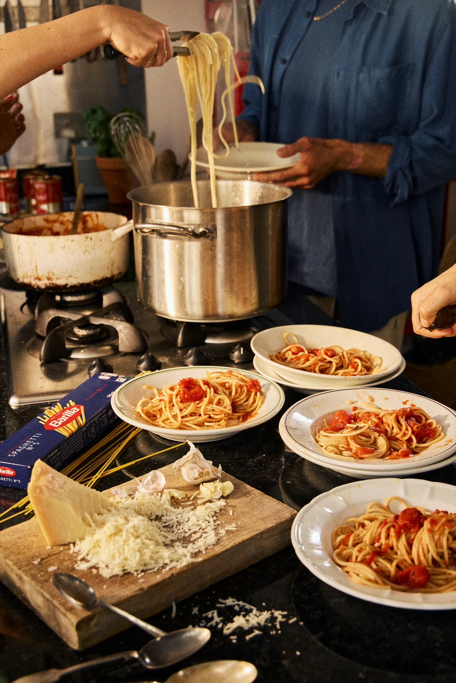 Bowls Spaghetti Cooking Pans Barilla