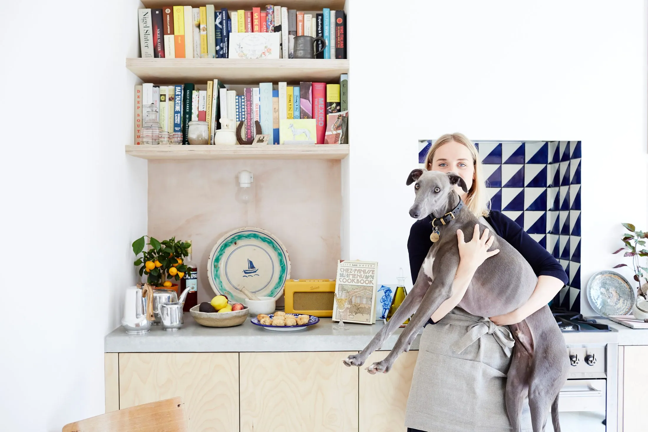 Mina Holland Portrait Lifestyle